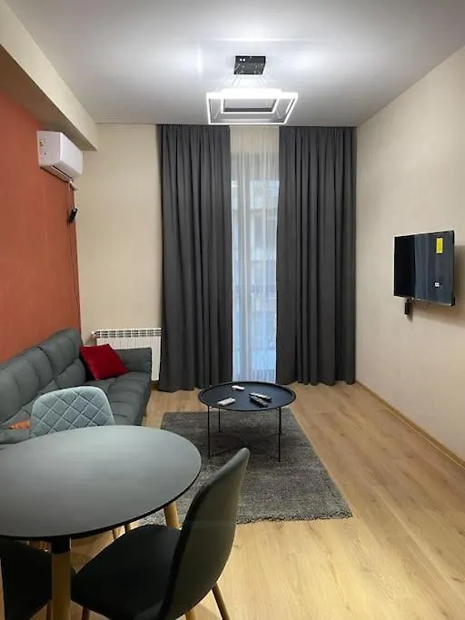 New Central Apartment In Тбилиси